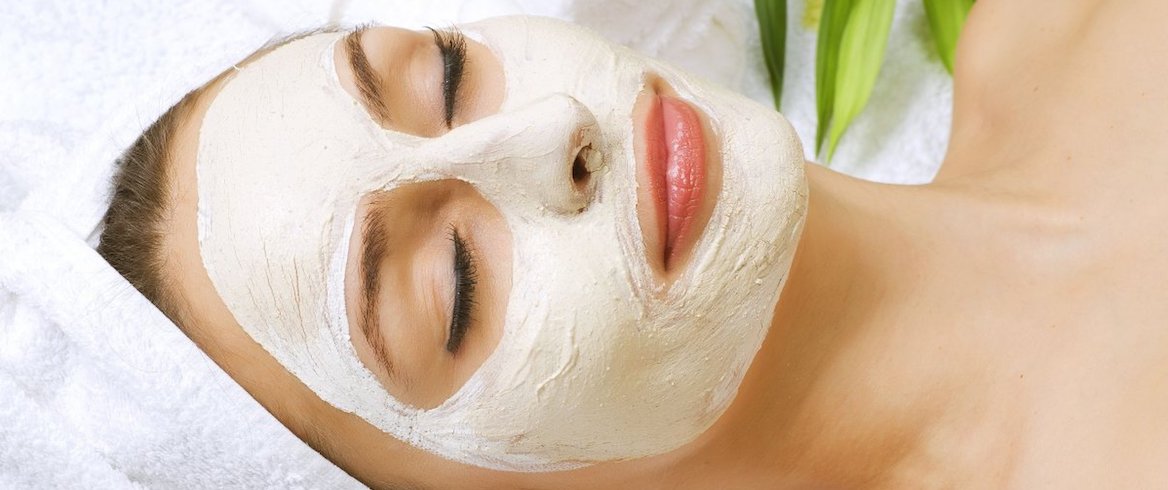 Daily face pack for glowing skin