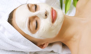 Daily face pack for glowing skin